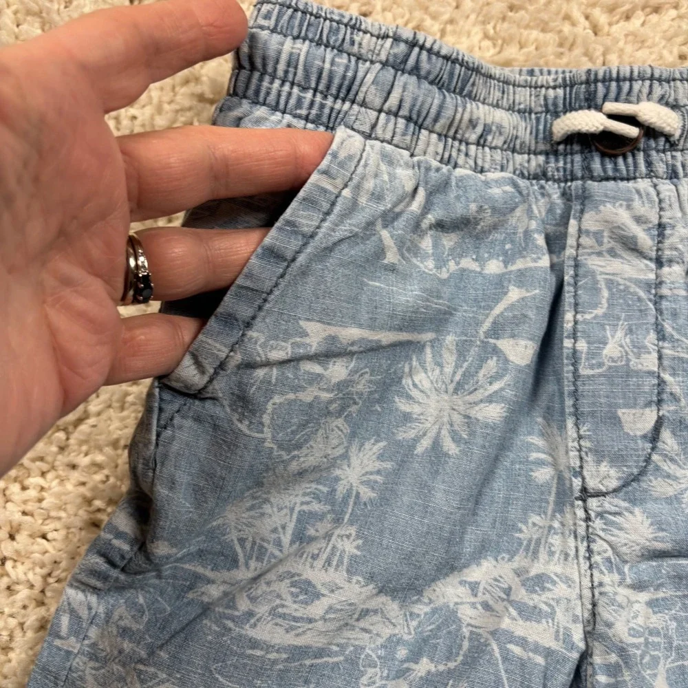 OshKosh B'gosh Kids Shorts Size 6A Blue Tropical Palm Tree‎ Print Elastic Waist